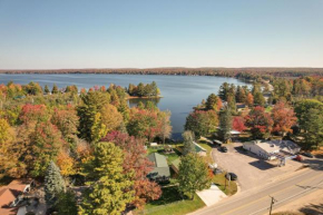 Lakefront Kalkaska Cottage with Fire Pit!